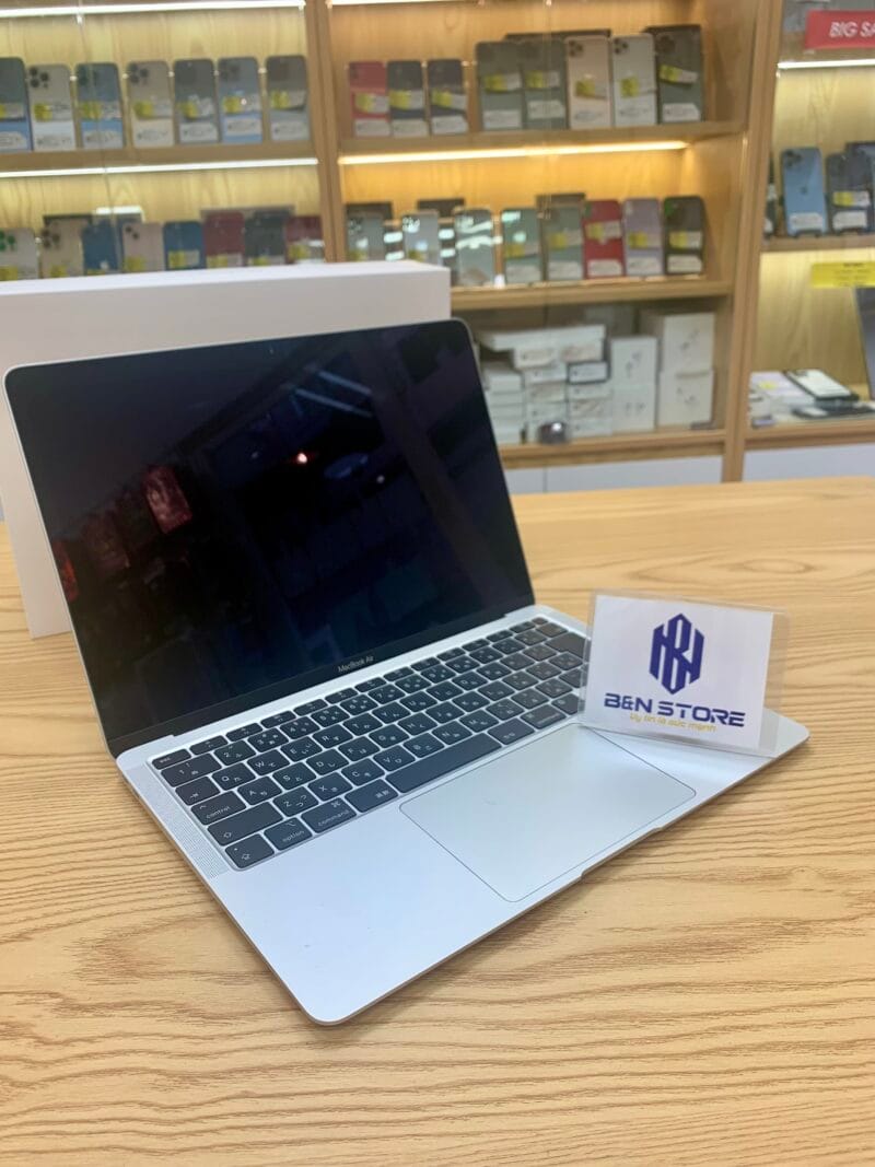 Macbook Air M1 2020 Like New 13.6in WQ6L8