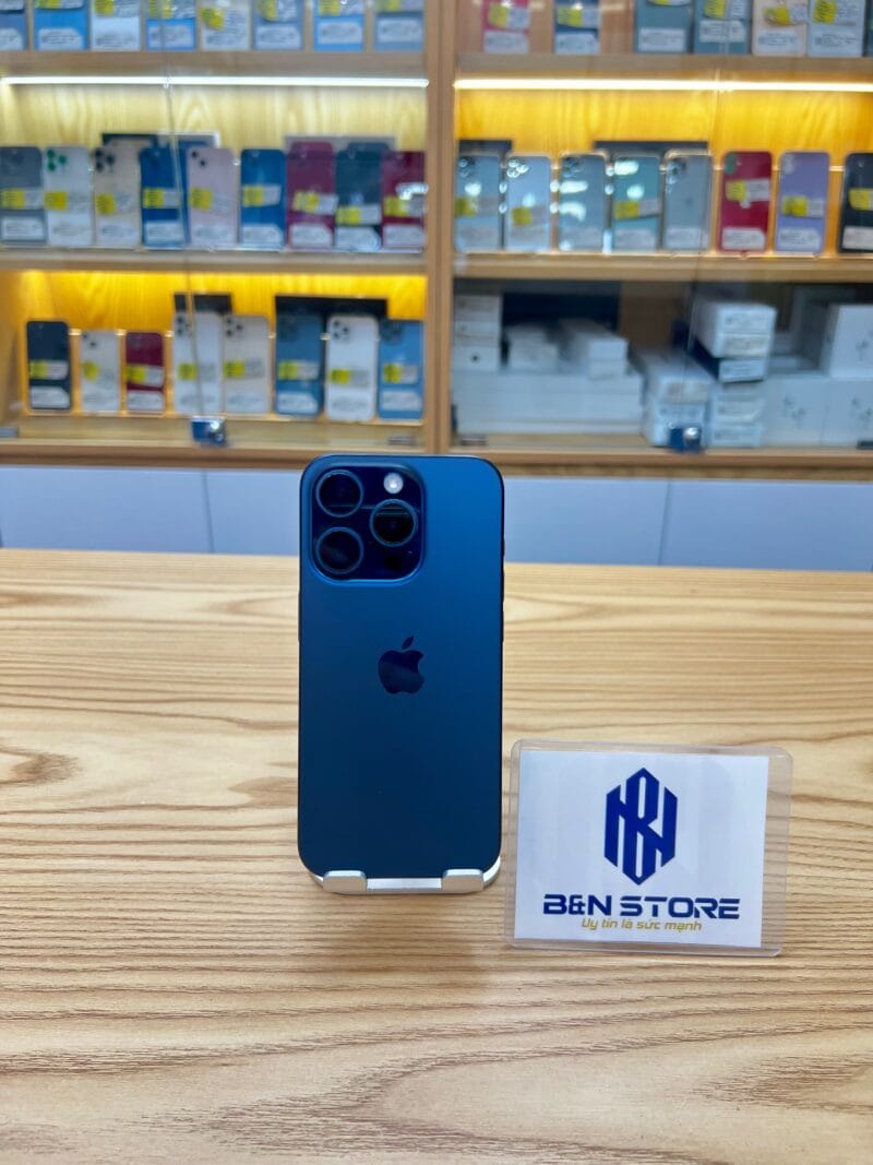 Iphone 15 pro 256GB like new 98%  180210