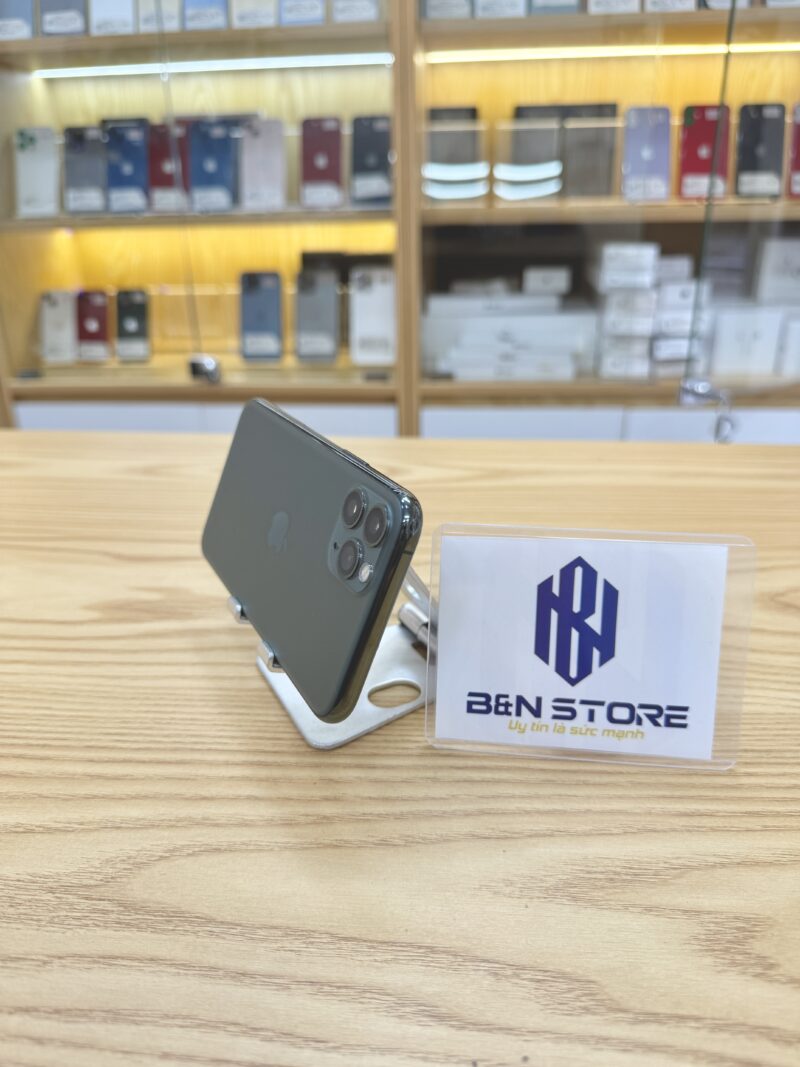 Iphone 11 pro 64GB like new 98%.    95561