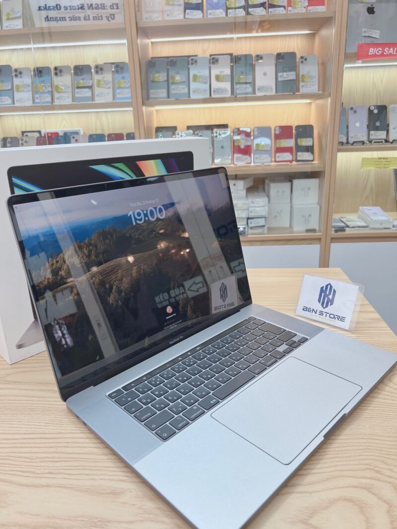 Macbook Pro Core i7  2019 16inch Like New 98,5% MD6M.L3