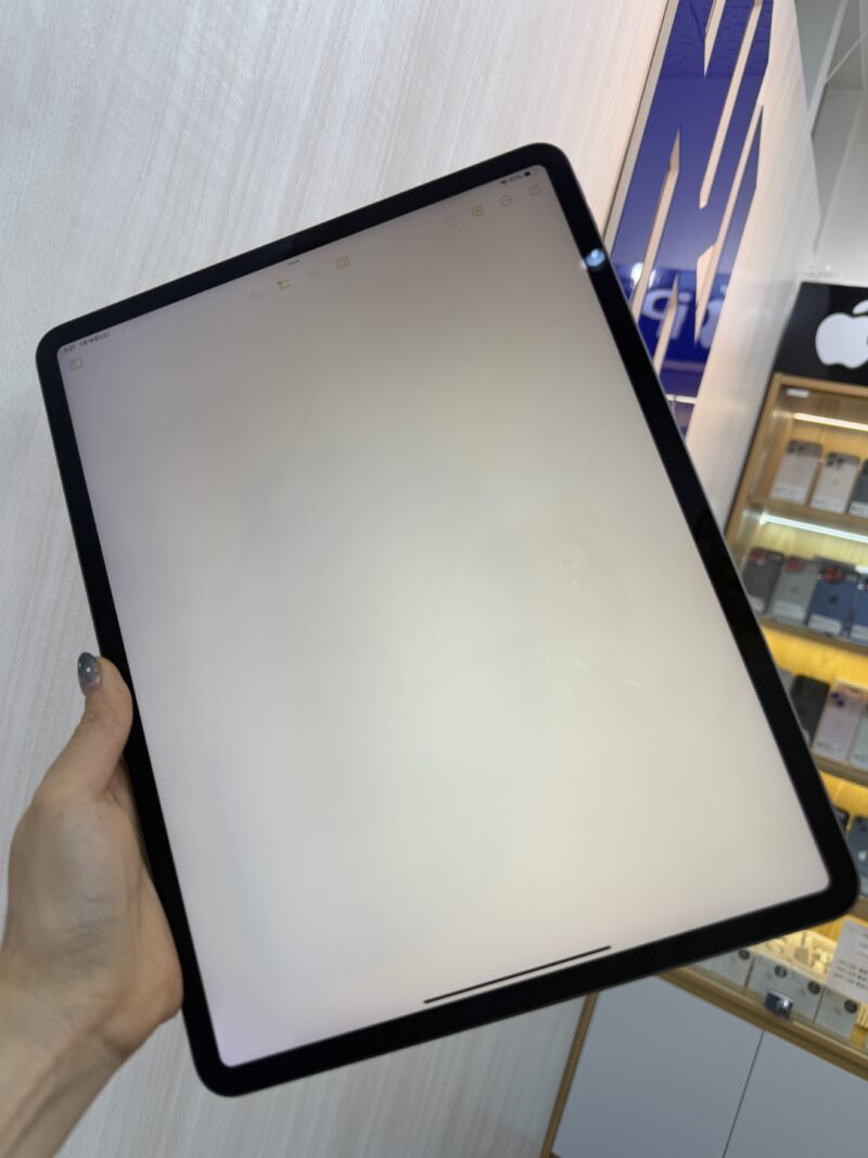 Ipad Pro 4 2020 256GB 12.9in like new 98%     DNR71