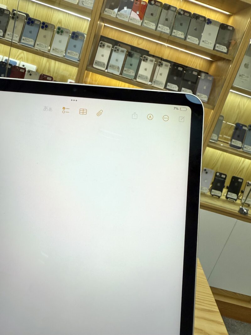 Ipad Pro 2 2020 11in 128GB like new 99%  7PTRK