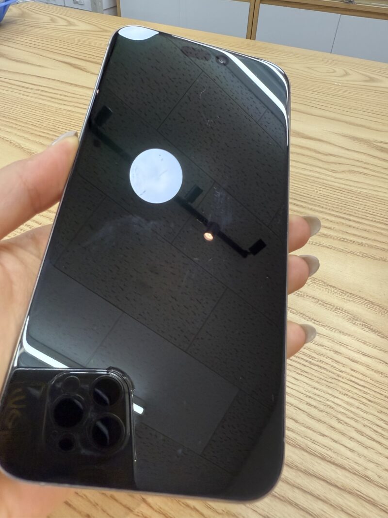 Iphone 15 Pro Max 1TB like new 98%.  99724