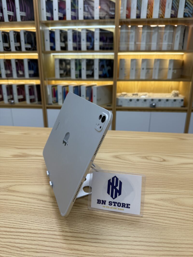 Ipad Pro M4 2024 11in 256GB like new 98%.   69687