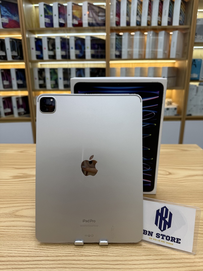 Ipad Pro 4 M2 2022 11in 128GB like new 98%. NFDKQ Ipad Pro 4 M2 2022 11in 128GB like new 98%. NFDKQ