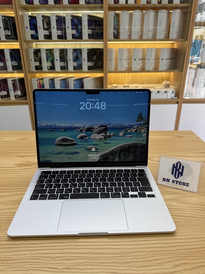 Macbook Air M2 2022 13.6in 512GB like new 98.5%. TC6L6 Macbook Air M2 2022 13.6in 512GB like new 98.5%. TC6L6