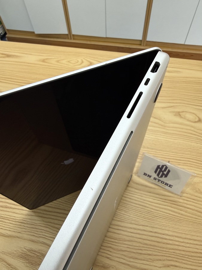 Macbook Pro M1 Pro 2021 14in 512GB like new 98%. CQ7FX Macbook Pro M1 Pro 2021 14in 512GB like new 98%. CQ7FX