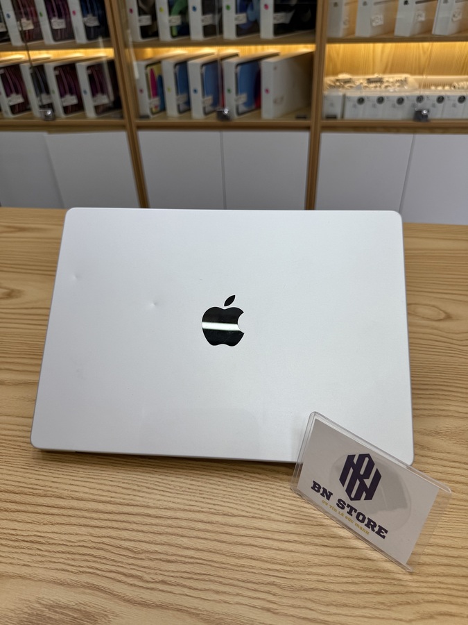 Macbook Pro M1 Pro 2021 14in 512GB like new 98%. CQ7FX Macbook Pro M1 Pro 2021 14in 512GB like new 98%. CQ7FX