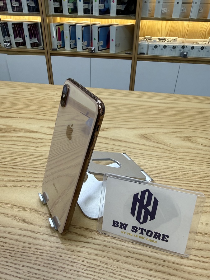 Iphone Xs Max 64GB like new 98.5%. 02363 Iphone Xs Max 64GB like new 98.5%. 02363