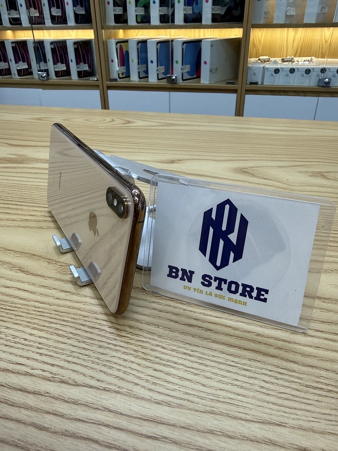 Iphone Xs Max 64GB like new 98.5%. 02363 Iphone Xs Max 64GB like new 98.5%. 02363