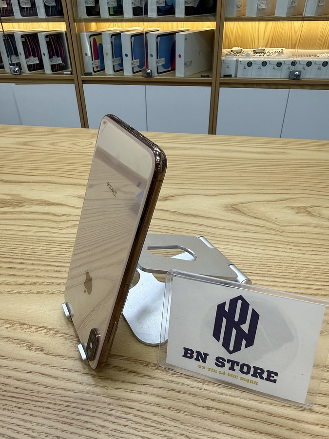 Iphone Xs Max 64GB like new 98.5%. 02363 Iphone Xs Max 64GB like new 98.5%. 02363