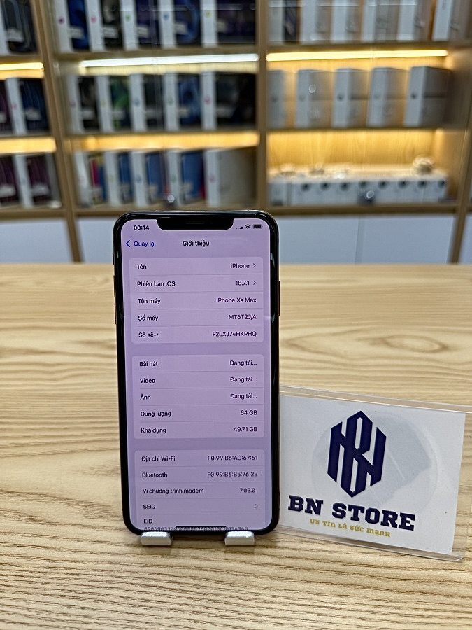Iphone Xs Max 64GB like new 98.5%. 02363 Iphone Xs Max 64GB like new 98.5%. 02363