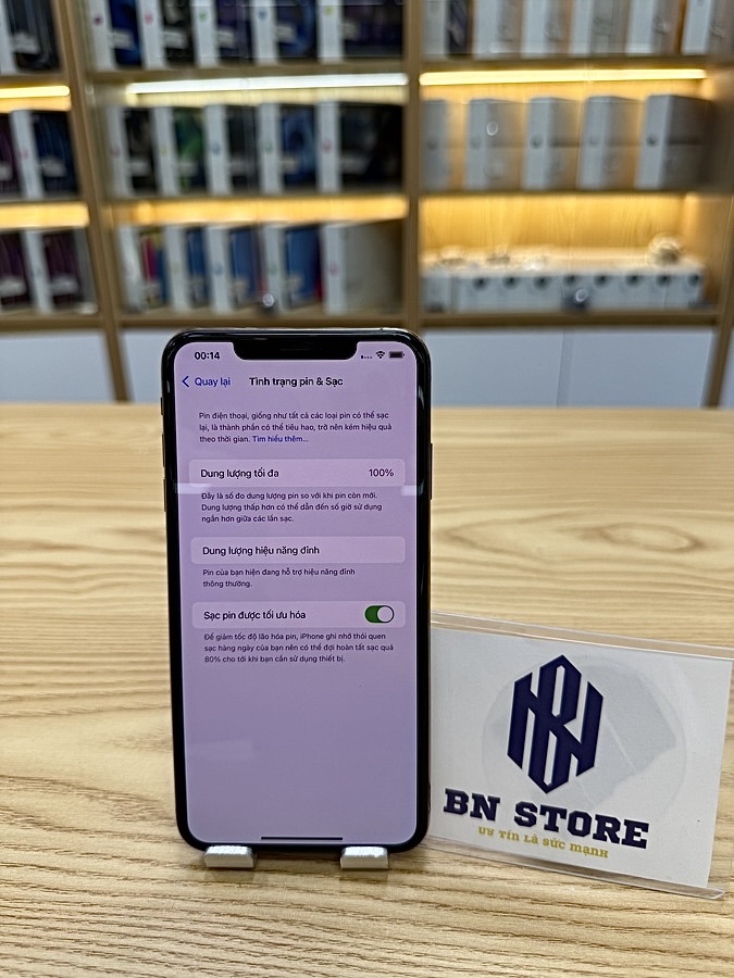 Iphone Xs Max 64GB like new 98.5%. 02363 Iphone Xs Max 64GB like new 98.5%. 02363