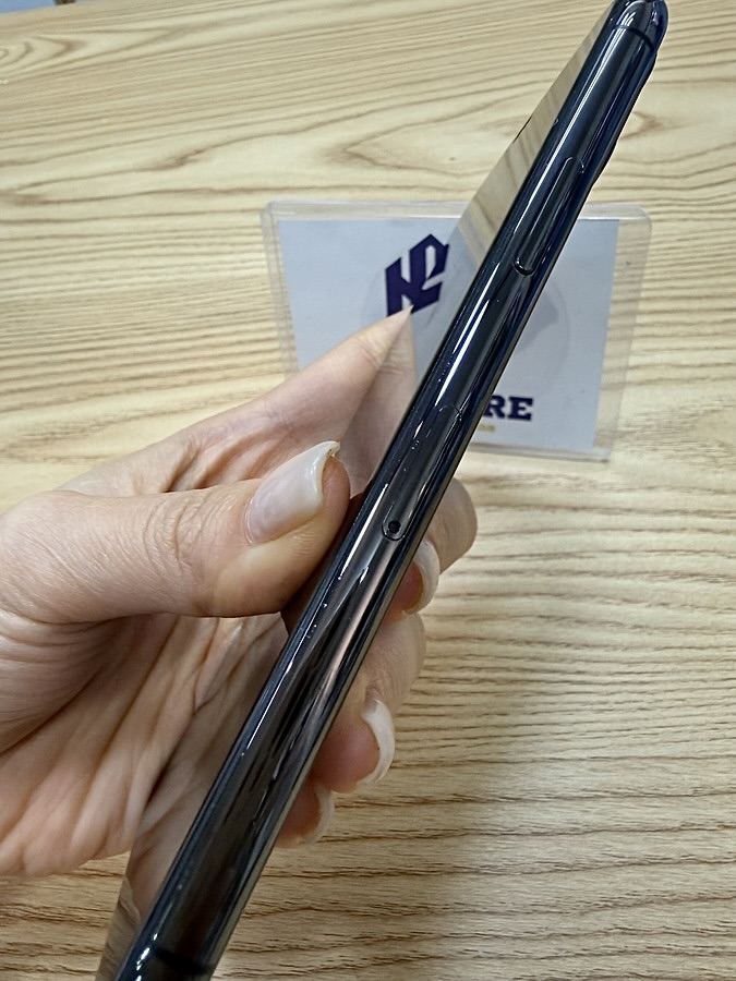 Iphone 11 Pro 64GB like new 98.5% 26089 Iphone 11 Pro 64GB like new 98.5% 26089