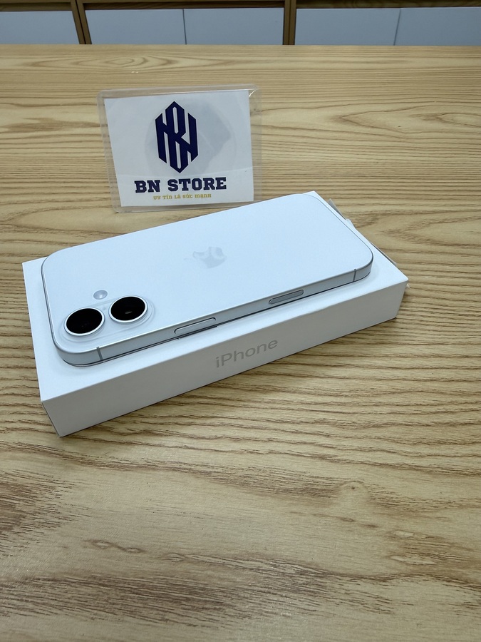 Iphone 17 256GB like new 99%. 84819 Iphone 17 256GB like new 99%. 84819