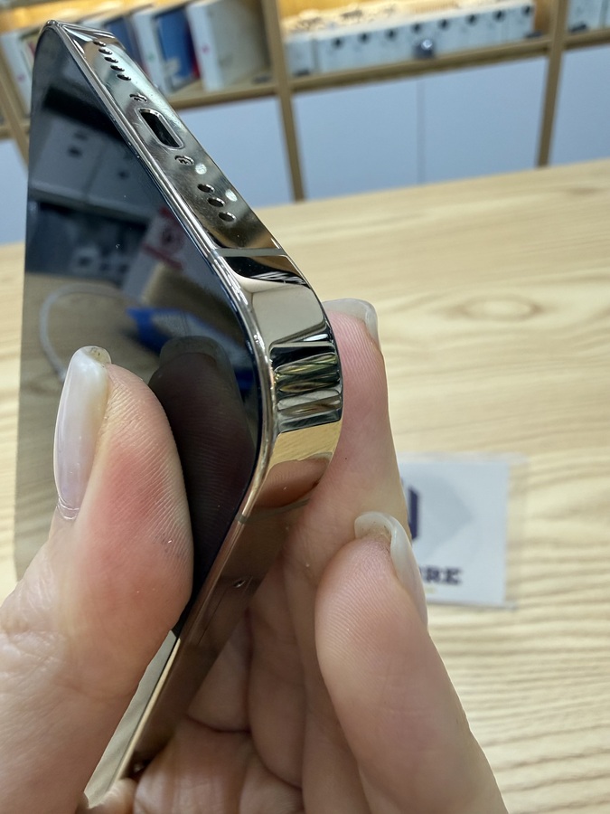 Iphone 12 Pro 256GB like new 98%. 89581 Iphone 12 Pro 256GB like new 98%. 89581