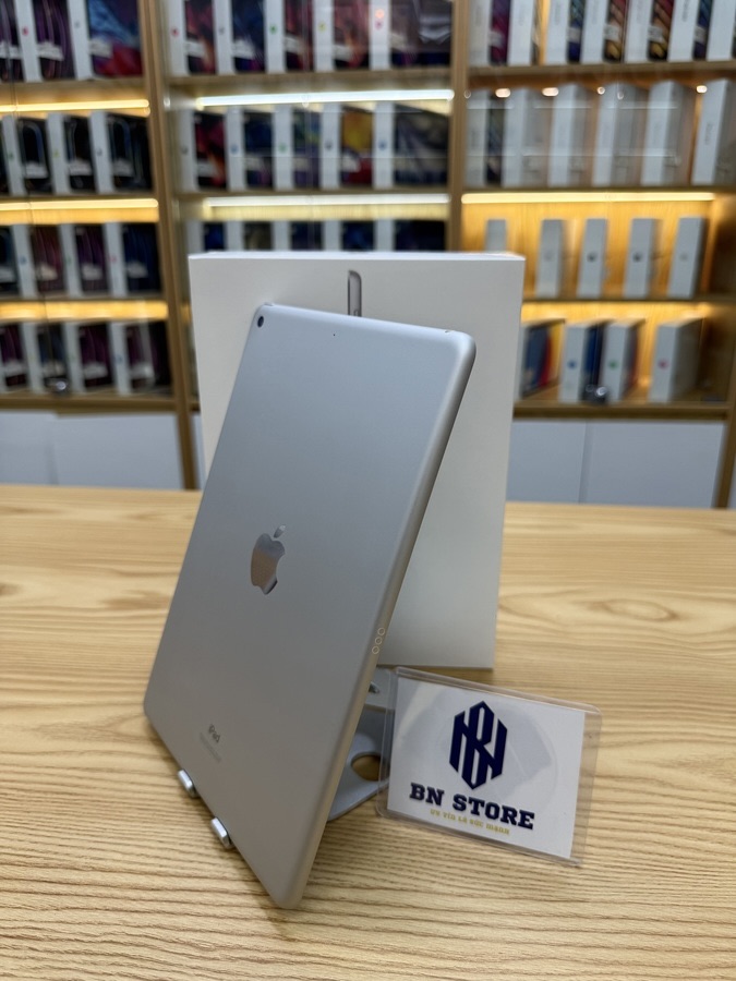 Ipad Gen 9 2021 64GB like new 99%. VC40D Ipad Gen 9 2021 64GB like new 99%. VC40D