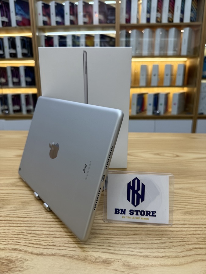 Ipad Gen 9 2021 64GB like new 99%. VC40D Ipad Gen 9 2021 64GB like new 99%. VC40D