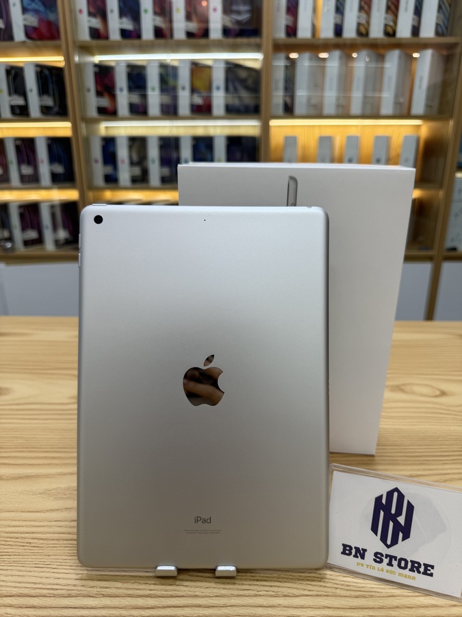 Ipad Gen 9 2021 64GB like new 99%. VC40D Ipad Gen 9 2021 64GB like new 99%. VC40D
