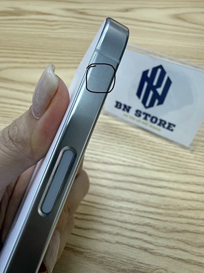 Iphone 16 Pro 256GB like new 98.5% 45220 Iphone 16 Pro 256GB like new 98.5% 45220