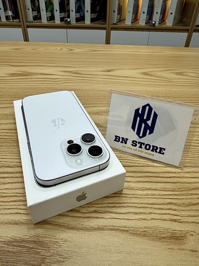 Iphone 16 Pro 256GB like new 98.5% 45220 Iphone 16 Pro 256GB like new 98.5% 45220