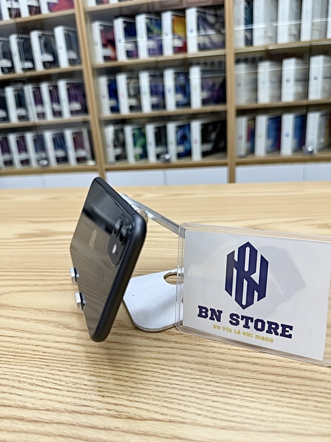 Iphone 11 64GB like new 98.5% 52226 Iphone 11 64GB like new 98.5% 52226