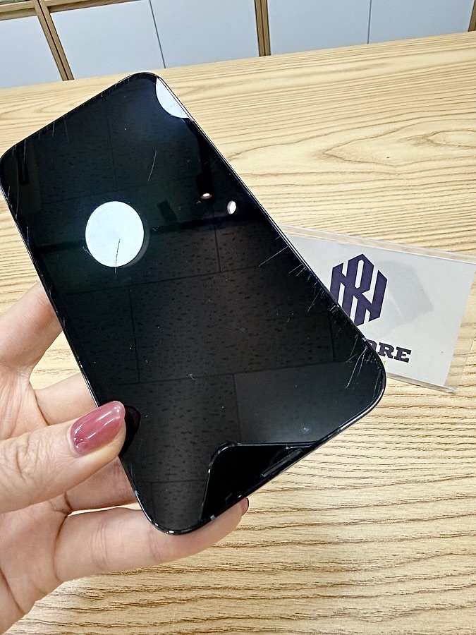 Iphone 13 Pro 256GB like new 98%. 37128 Iphone 13 Pro 256GB like new 98%. 37128