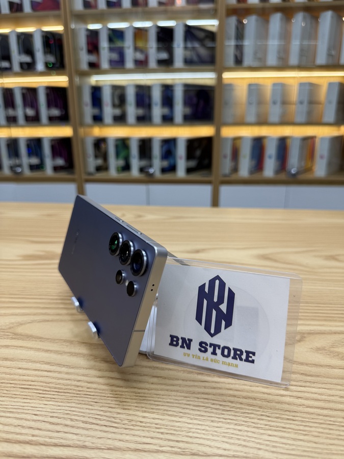 Galaxy S25 Ultra 256GB like new 99%. 49343 Galaxy S25 Ultra 256GB like new 99%. 49343