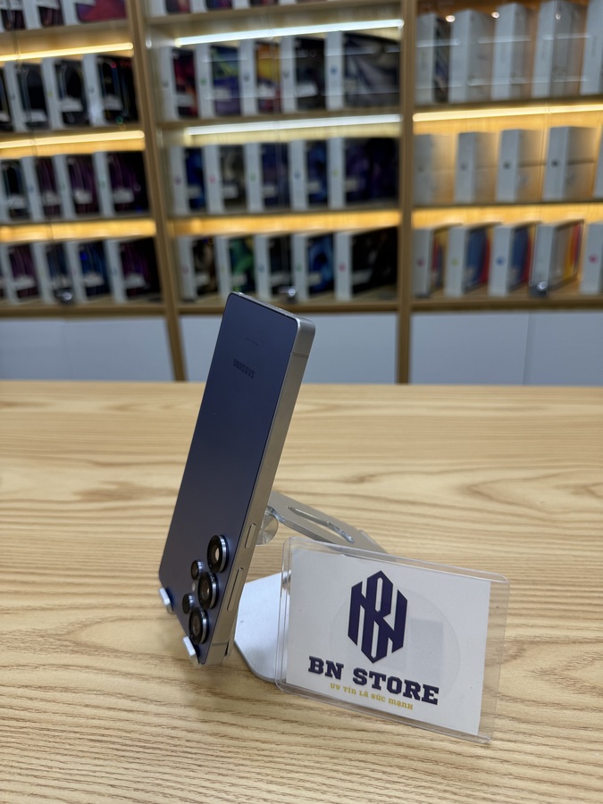 Galaxy S25 Ultra 256GB like new 99%. 49343 Galaxy S25 Ultra 256GB like new 99%. 49343