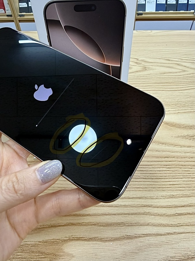 Iphone 16 Pro Max 256GB like new 98%. 08993 Iphone 16 Pro Max 256GB like new 98%. 08993