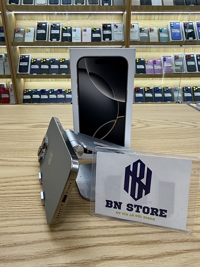 Iphone 16 Pro 128GB like new 99%. 05197 Iphone 16 Pro 128GB like new 99%. 05197