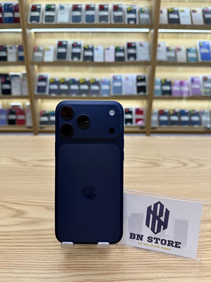 Iphone 17 Pro max 1TB like new 98%. 61521 Iphone 17 Pro max 1TB like new 98%. 61521