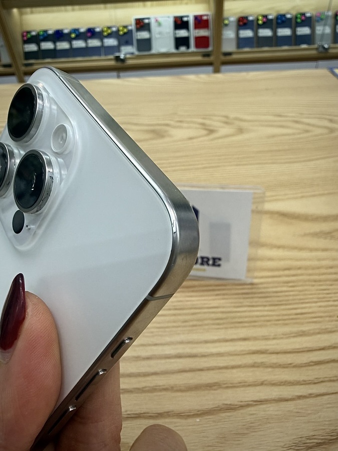 Iphone 15 Pro max 256GB like new 98%. 77101 Iphone 15 Pro max 256GB like new 98%. 77101