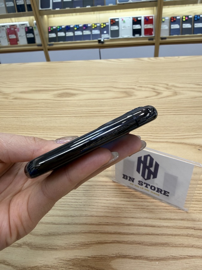 Iphone 11 Pro 256GB like new 98%. 80383 Iphone 11 Pro 256GB like new 98%. 80383