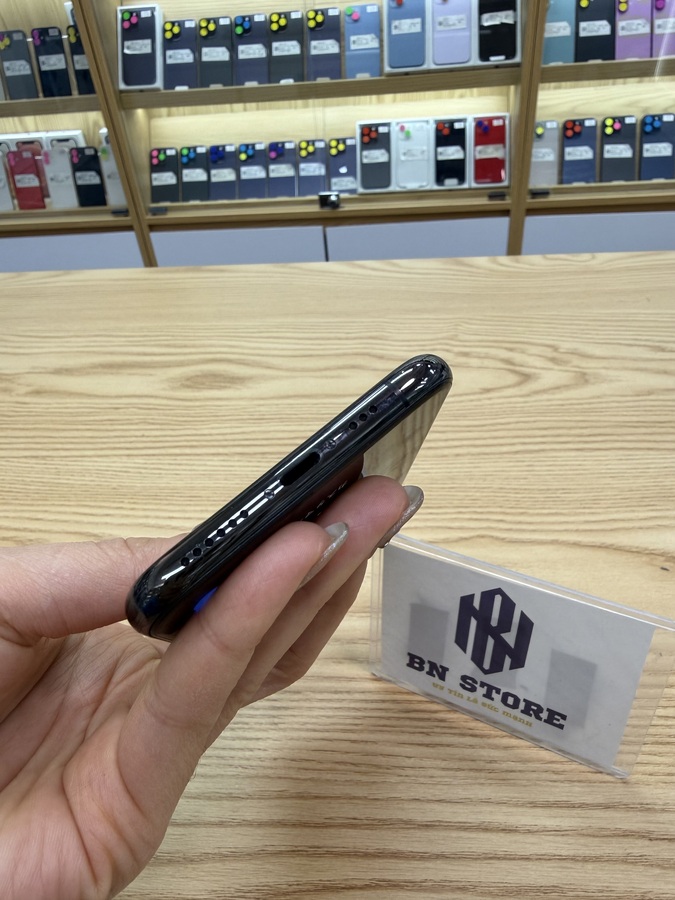 Iphone 11 Pro 256GB like new 98%. 80383 Iphone 11 Pro 256GB like new 98%. 80383