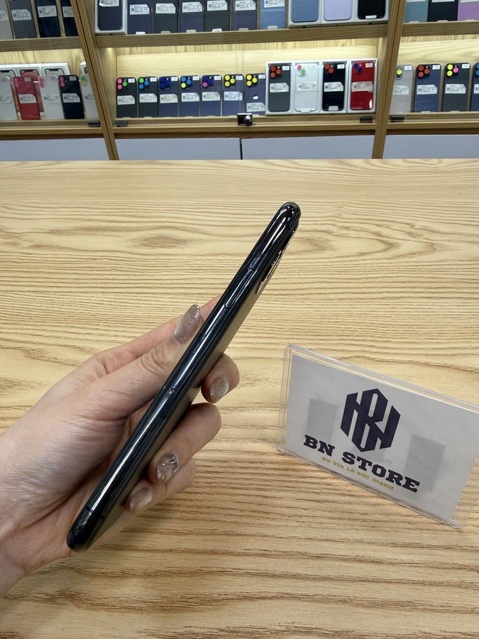 Iphone 11 Pro 256GB like new 98%. 80383 Iphone 11 Pro 256GB like new 98%. 80383