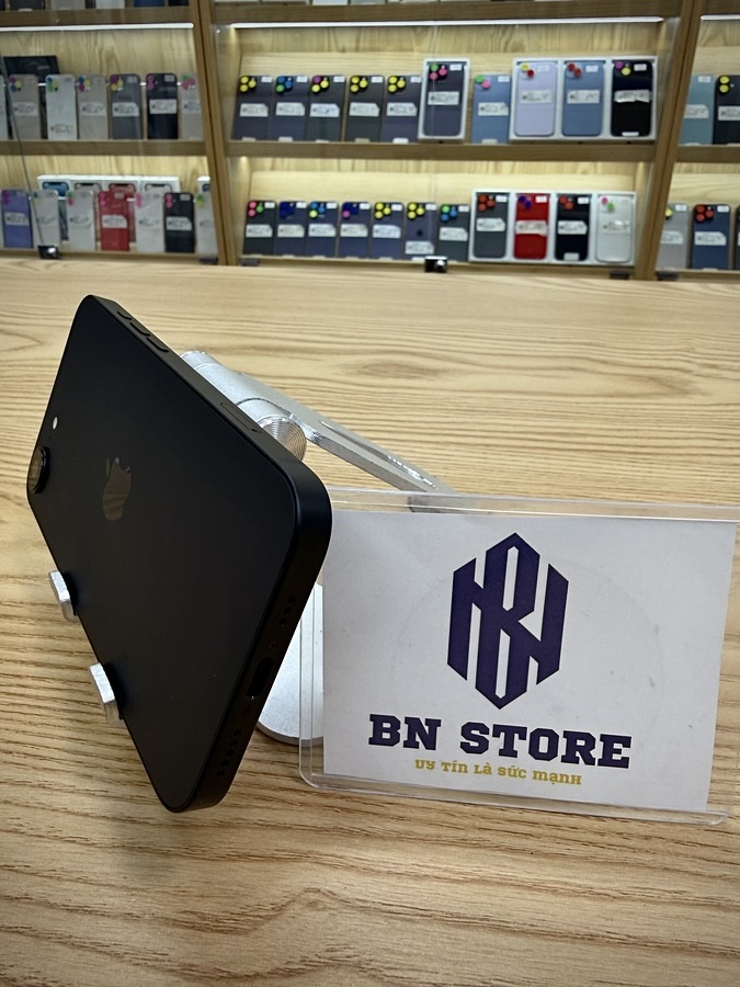 Iphone 16e 128GB like new 99%. 11960 Iphone 16e 128GB like new 99%. 11960