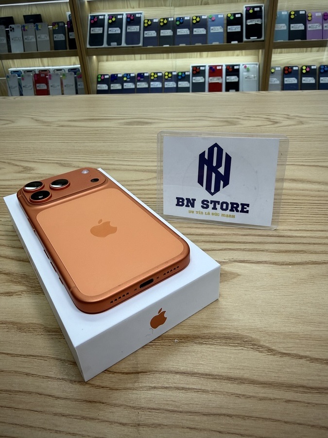 Iphone 17 Pro 256GB like new 98.5% 32353 Iphone 17 Pro 256GB like new 98.5% 32353