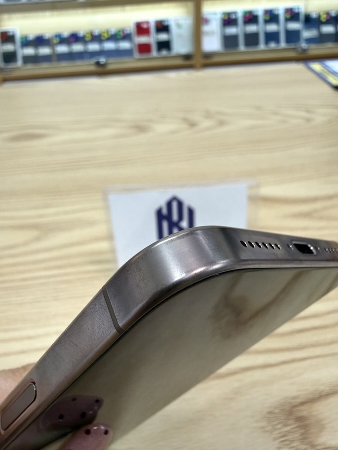 Iphone 16 Pro Max 512GB Like New 98%. 92977 Iphone 16 Pro Max 512GB Like New 98%. 92977