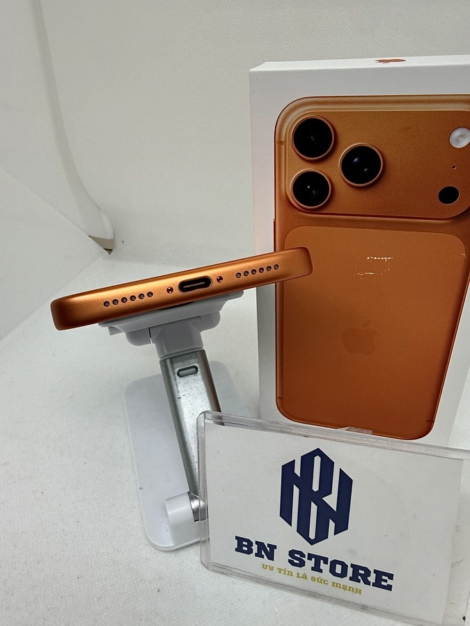 Iphone 17 Pro Max 1TB Like New 99%. 04500 Iphone 17 Pro Max 1TB Like New 99%. 04500