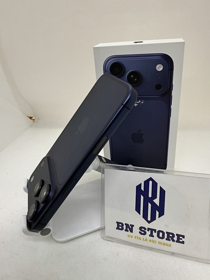 Iphone 17 Pro 256GB Like New 99%. 30061 Iphone 17 Pro 256GB Like New 99%. 30061