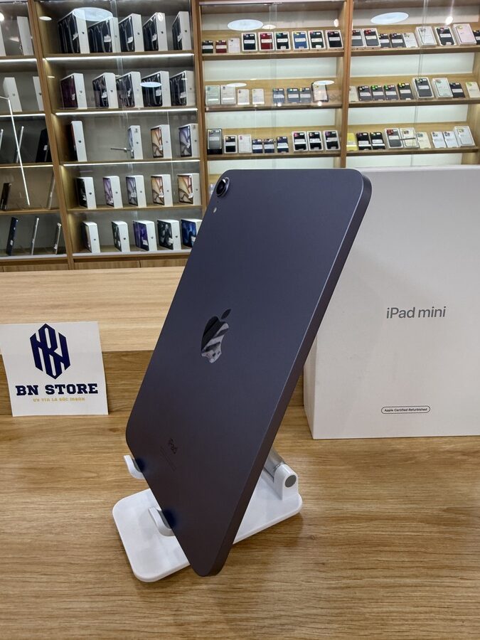 Ipad Mini 6 2021 256GB 8.3in Like New 99%. J7RMF Ipad Mini 6 2021 256GB 8.3in Like New 99%. J7RMF