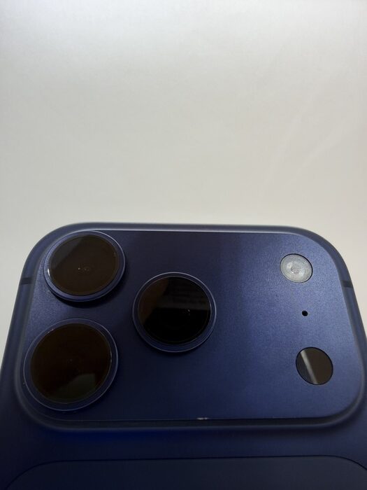 Iphone 17 Pro 256GB Like New 98%. 19572 Iphone 17 Pro 256GB Like New 98%. 19572