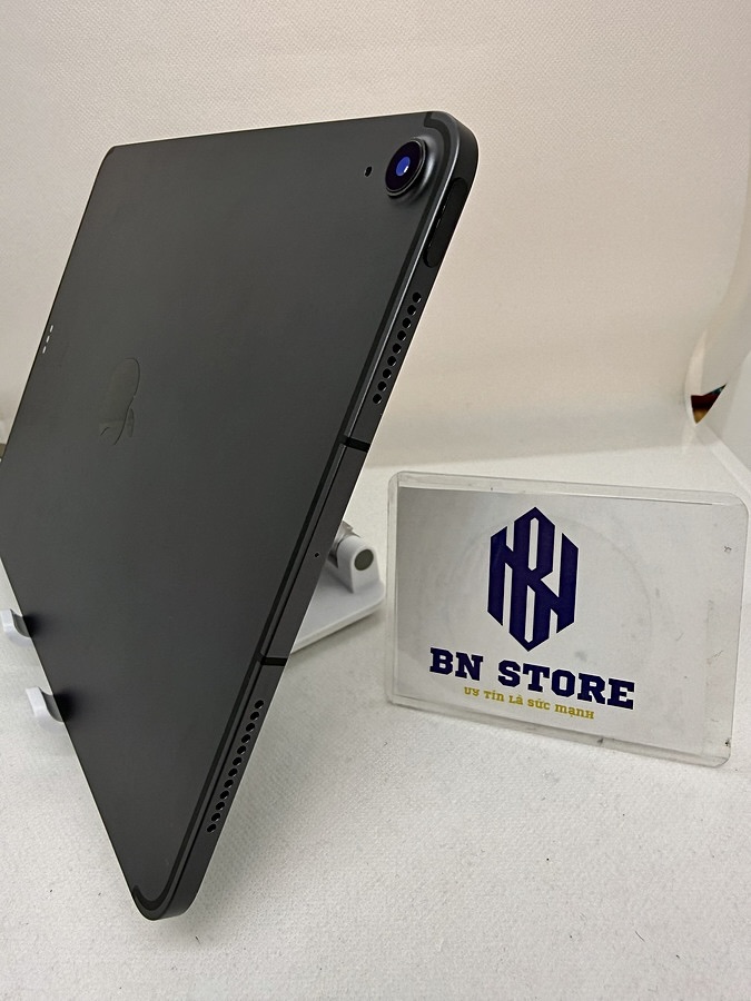 Ipad Air 4 2020 10.9in 64GB Like New 99%. 40648 Ipad Air 4 2020 10.9in 64GB Like New 99%. 40648