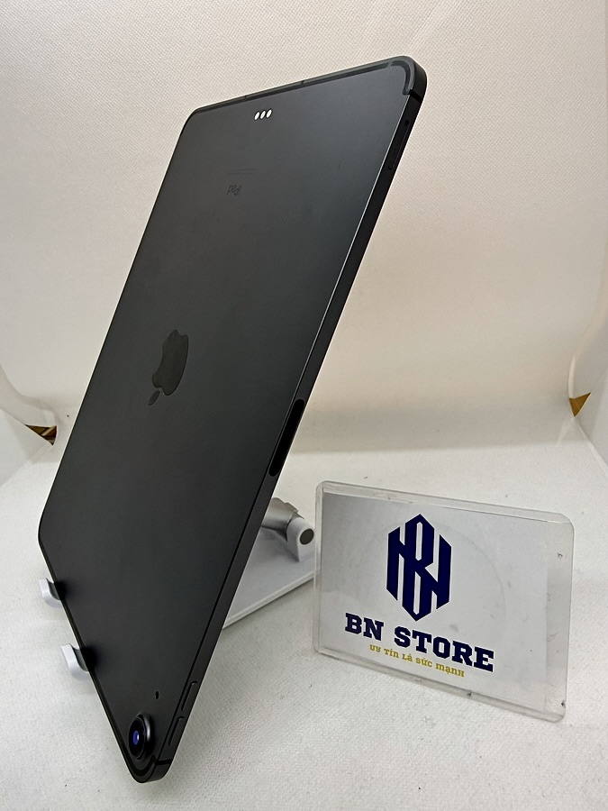 Ipad Air 4 2020 10.9in 64GB Like New 99%. 40648 Ipad Air 4 2020 10.9in 64GB Like New 99%. 40648