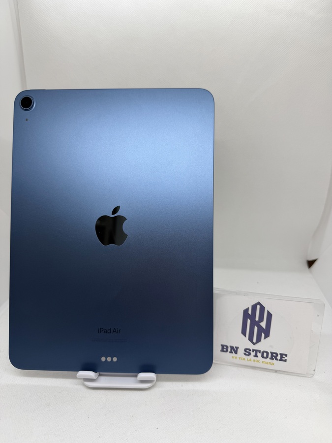 Ipad Air 5 M1 2022 10.9in 64GB Like New 99% . 476NF Ipad Air 5 M1 2022 10.9in 64GB Like New 99% . 476NF