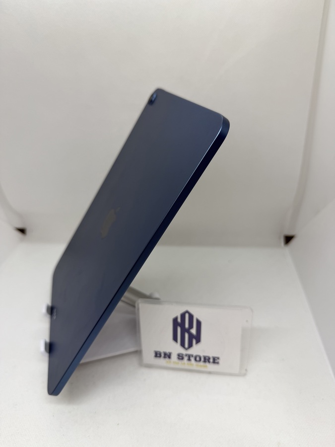 Ipad Air 5 M1 2022 10.9in 64GB Like New 99% . 476NF Ipad Air 5 M1 2022 10.9in 64GB Like New 99% . 476NF