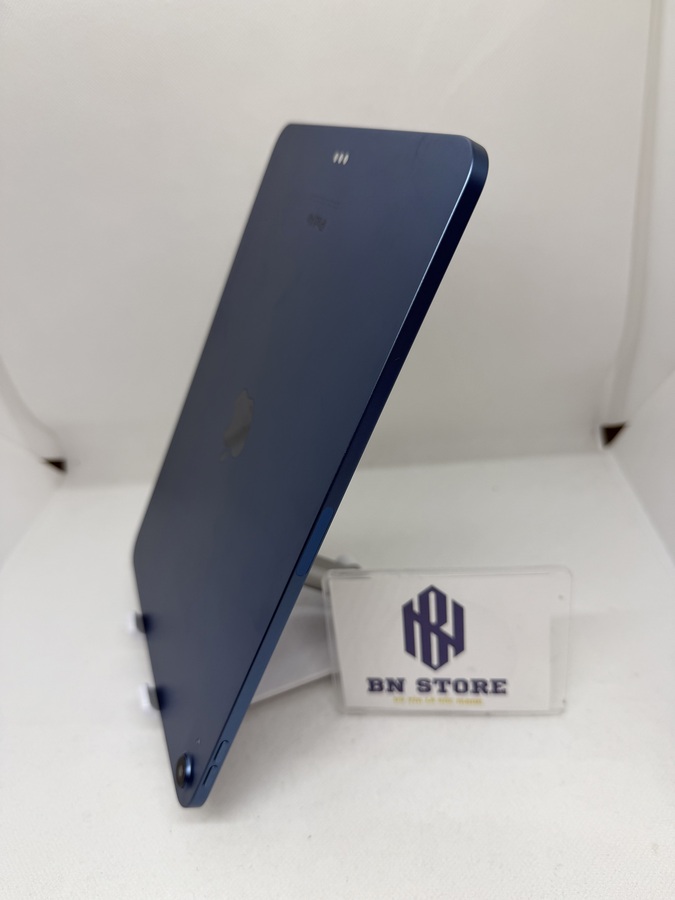 Ipad Air 5 M1 2022 10.9in 64GB Like New 99% . 476NF Ipad Air 5 M1 2022 10.9in 64GB Like New 99% . 476NF