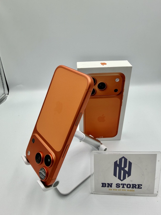 Iphone 17 Pro 256GB Like New 98% . 03677 Iphone 17 Pro 256GB Like New 98% . 03677