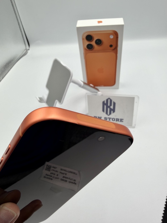 Iphone 17 Pro 256GB Like New 98% . 03677 Iphone 17 Pro 256GB Like New 98% . 03677